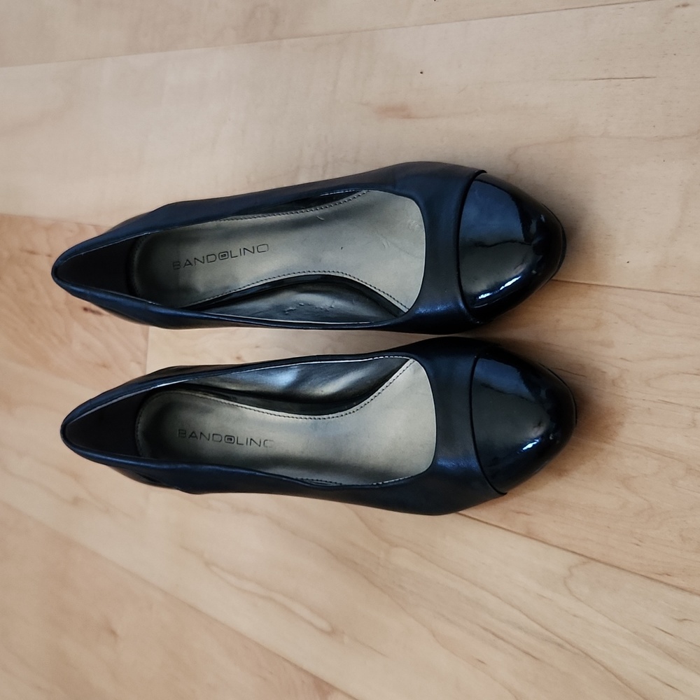 Womens size 7 black bandolino heels